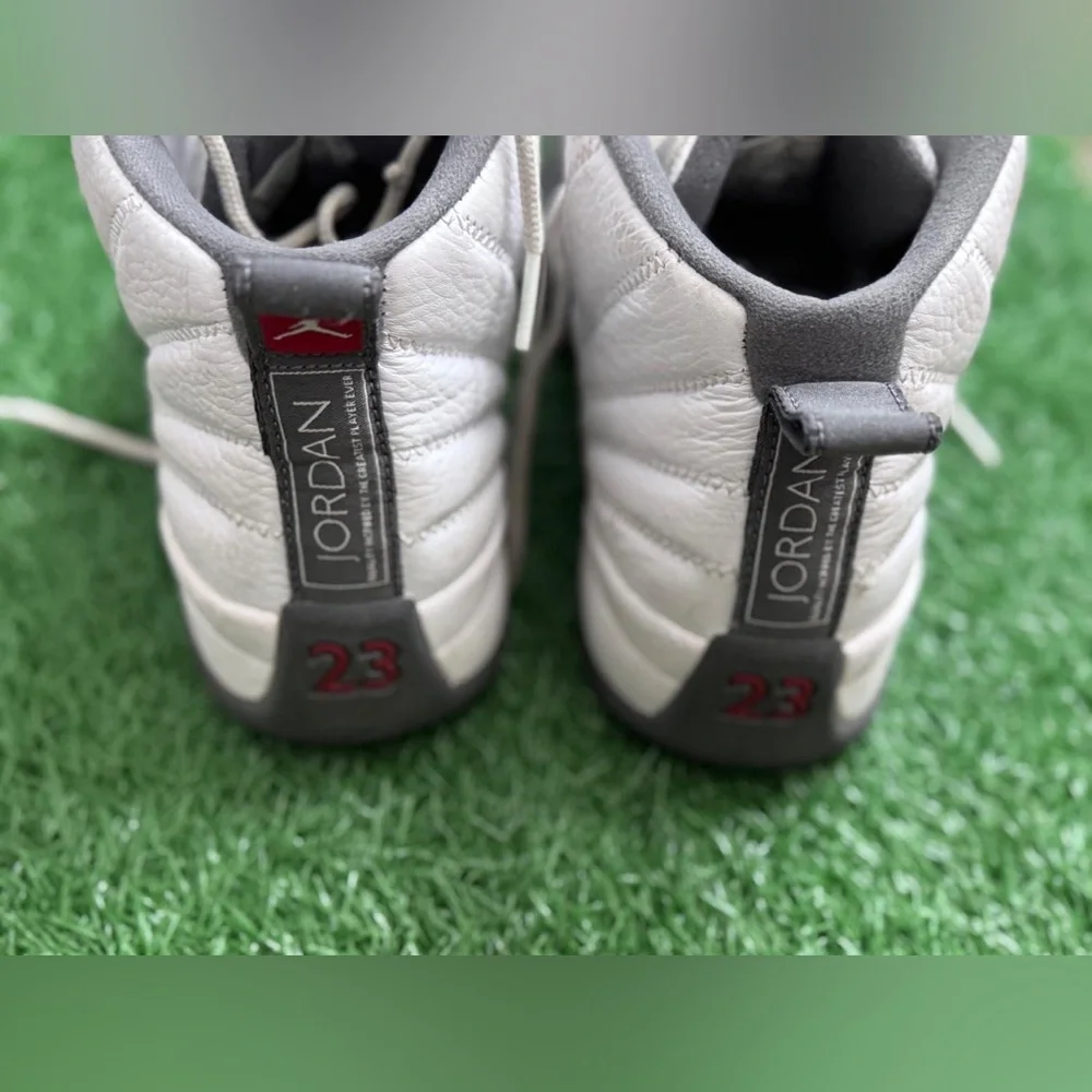 Jordan 12 Retro White‎ Dark GreySize 9.5
